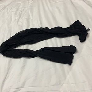 Black sheer design pantyhose